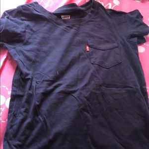 Little boy Levi’s tshirt